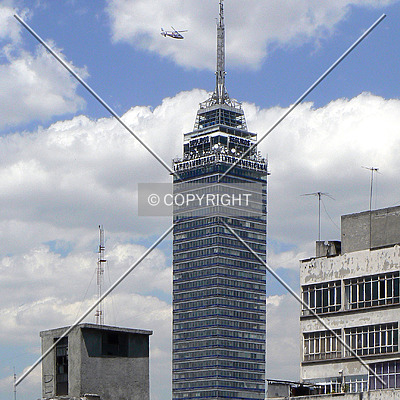 Torre Latinoamericana by Luis Ibáñez