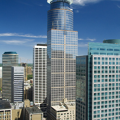 Capella Tower by Pavel Toczynski