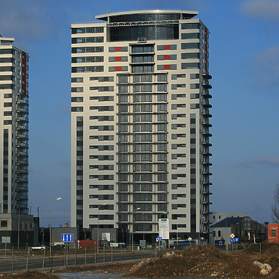 Skanstes virsotnes III by Laurijs Svirskis