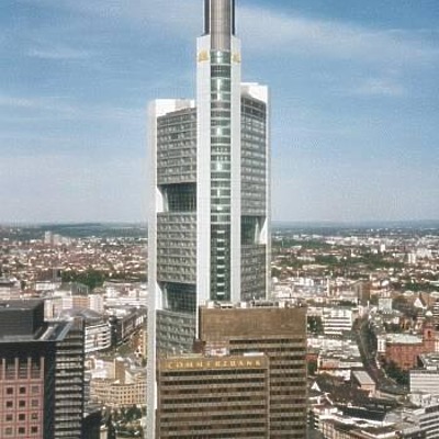 Commerzbank Tower by Michiel van Dijk