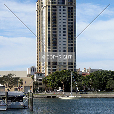 Parkshore Plaza by Jorge Molina