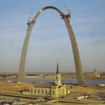Gateway Arch by Mr. 314