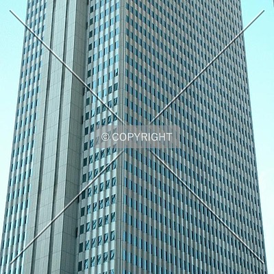 Shinjuku Nomura Building by Andrew Stewart