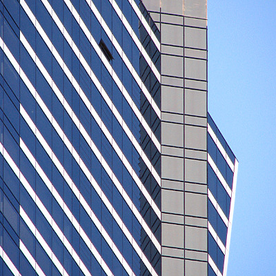 Eureka Tower by Wilson Ling