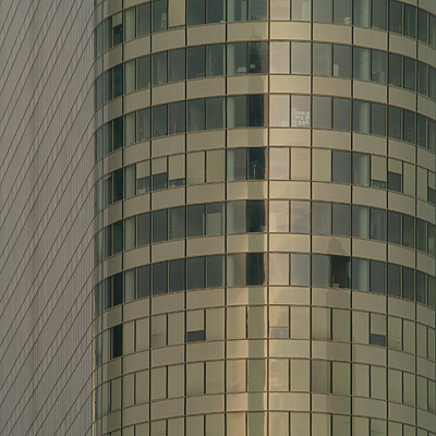Coeur Défense by Cesar Serrano