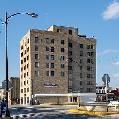 Great Southern Bank Building by Ryan Hildebrand