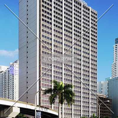 New World Tower by Jorge Molina