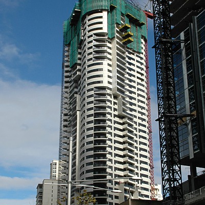 Meriton Tower by John Bek