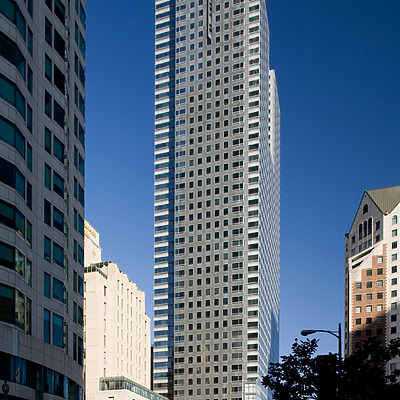 Gas Company Tower by Pavel Toczynski