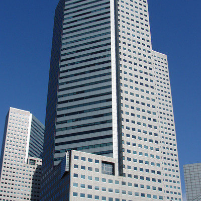 Suntec City Tower 4 by Horst Kiechle