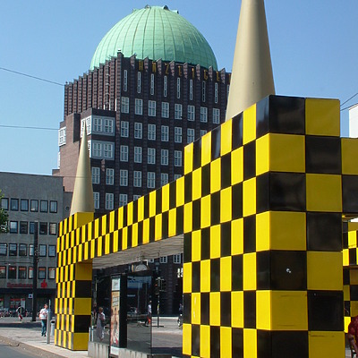 Anzeiger Hochhaus by Pedro Marcelino