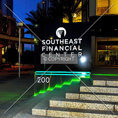 Southeast Financial Center by Jorge Molina