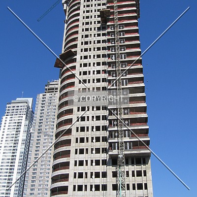 Torre Renoir 1 by Maximiliano Buono