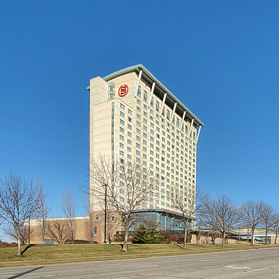 Sheraton Overland Park by Ryan Hildebrand