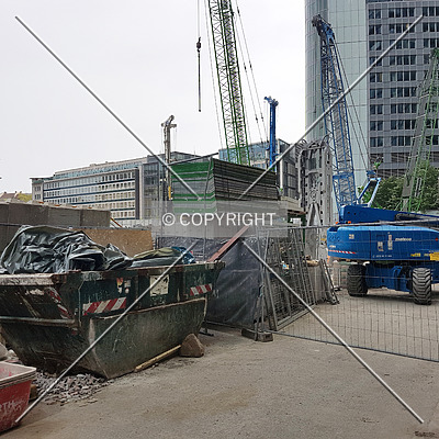 FOUR Frankfurt - Tower 1 by Nephilim