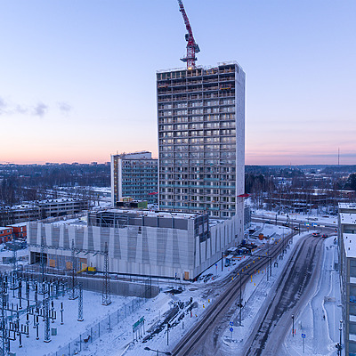 Niittyhuippu by Janne Hirvonen