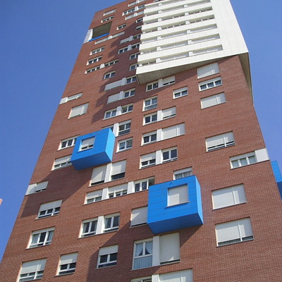 Torre II by Mikel Allende