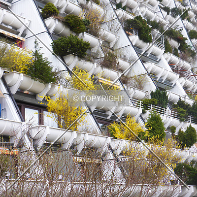 Wohnpark Alterlaa - Block C1-C4 by Nephilim