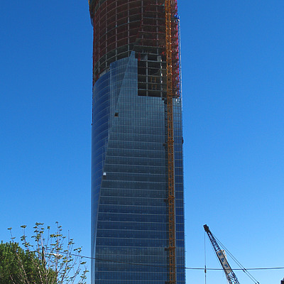 Torre Espacio by Cesar Serrano