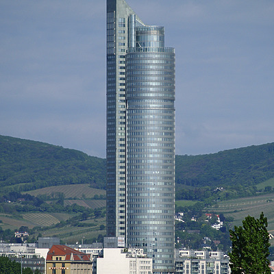 Millennium Tower by Cesar Serrano