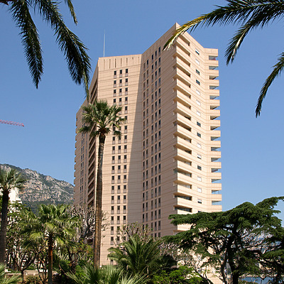 Le Mirabeau by Marshall Gerometta