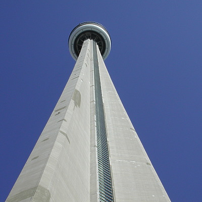 CN Tower by Pedro Marcelino