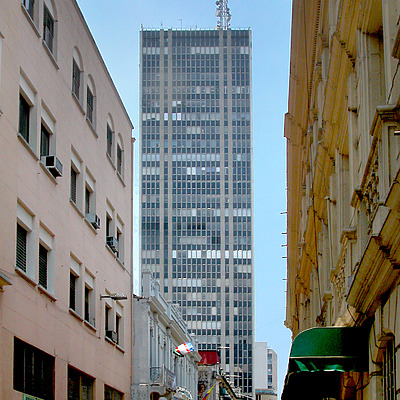 Edificio Corficolombiana by Jim Schwartz
