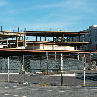 Ambulatory Care Building by Rodney Gunn