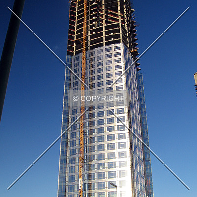 Torre Repsol YPF by Maximiliano Buono