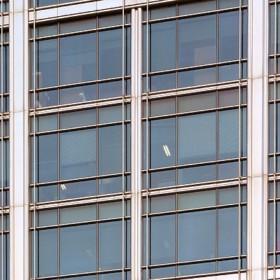25 Canada Square by Wilson Ling