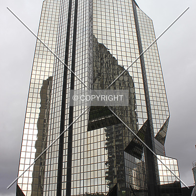Tour Cristal by Florian Barbier
