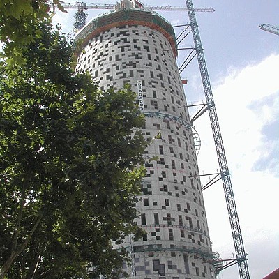 Torre Agbar by David Guija