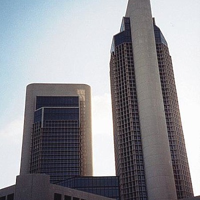 One Shoreline Plaza - South Tower by Kevin Lehnhardt