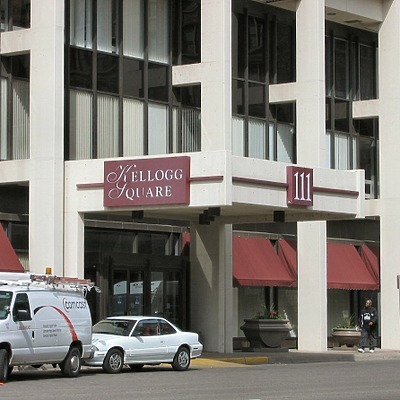 Kellogg Square Apartments by James Peacock