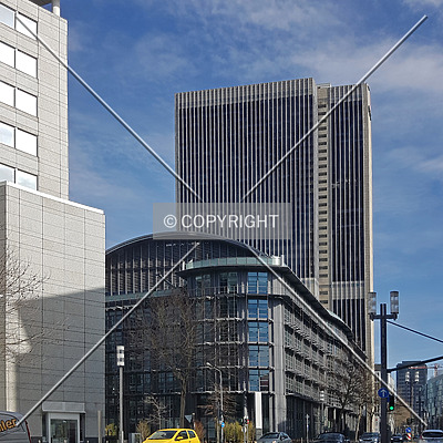 Frankfurter Büro Center by Nephilim