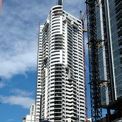 Meriton Tower by John Bek