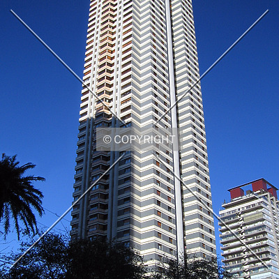 Torre Le Parc by Maximiliano Buono