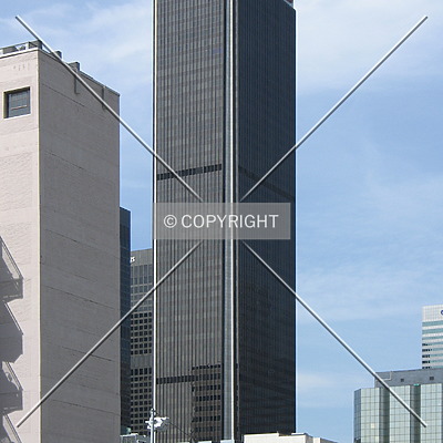 Aon Center by Emmanuel D.