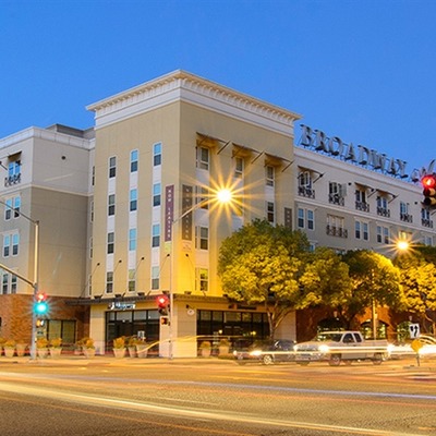 Broadway Arms Apartments by The Promenade At Anaheim