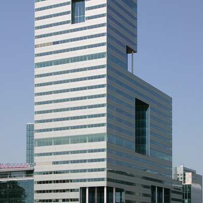 Ito-Toren by Michiel van Dijk