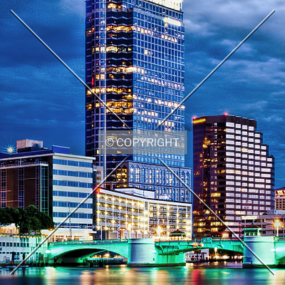 100 North Tampa by Jorge Molina