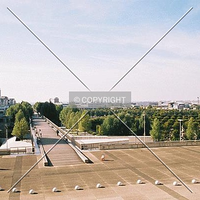 La Grande Arche by Nephilim