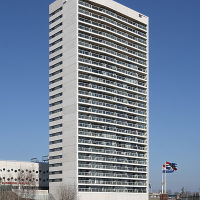 Brander by Michiel van Dijk