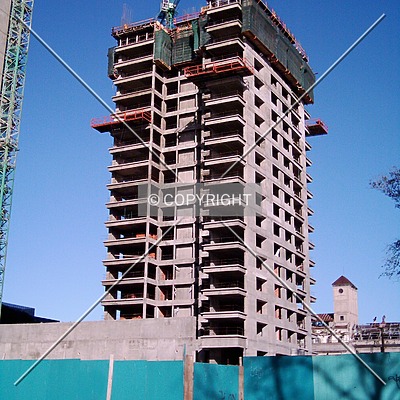 Torre del Parque by Maximiliano Buono