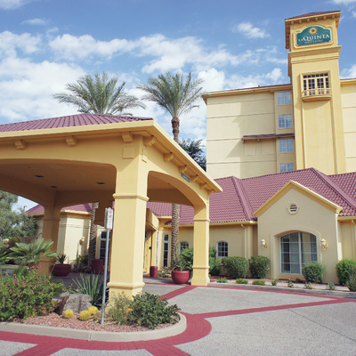 La Quinta Inn & Suites Phoenix Mesa West by La Quinta Worldwide, LLC