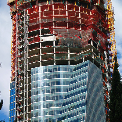Torre Espacio by Cesar Serrano