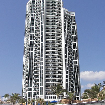 Trump International Sonesta Beach Resort by Rodney Gunn