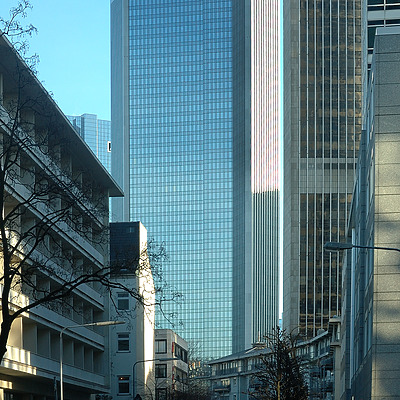 Trianon by David Guija