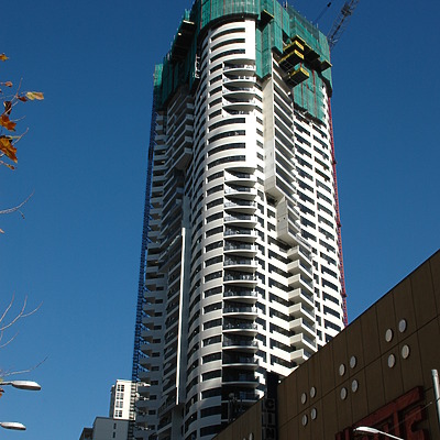 Meriton Tower by John Bek