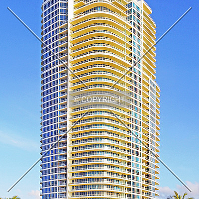 Continuum on South Beach, South Tower by Jorge Molina